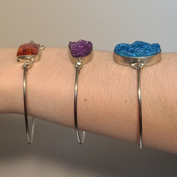Set of three druzy stone bracelets - Picture 2 of 2